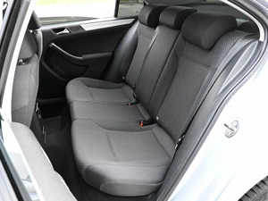 Седан Volkswagen Jetta 2011 года, 899000 рублей, Волгоград