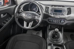 Внедорожник Kia Sportage 2011 года, 999000 рублей, Барнаул