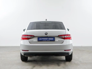 Лифтбек Skoda Superb 2018 года, 2178055 рублей, Москва
