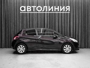 Хетчбэк Peugeot 208 2013 года, 649000 рублей, Красноярск