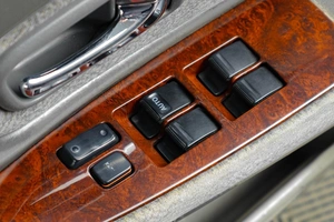 Седан Toyota Chaser 2000 года, 599000 рублей, Тюмень