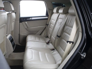 Внедорожник Volkswagen Touareg 2014 года, 2470000 рублей, Омск