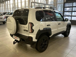 Внедорожник ВАЗ (LADA) Niva 2024 года, 1370000 рублей, Орёл