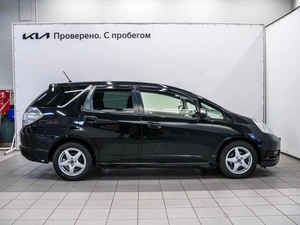 Универсал Honda Fit Shuttle 2012 года, 1100000 рублей, Красноярск