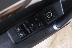 Седан Volkswagen Passat 2012 года, 1419000 рублей, Новокузнецк