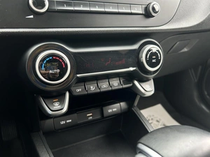 Седан Kia Rio 2020 года, 1690000 рублей, Ярославль