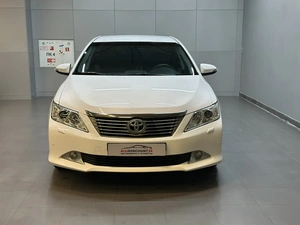Седан Toyota Camry 2013 года, 1997000 рублей, Красноярск