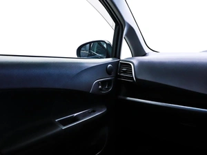 Хетчбэк Toyota Ractis 2016 года, 1029000 рублей, Красноярск