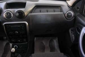 Внедорожник Renault Duster 2012 года, 899000 рублей, Омск