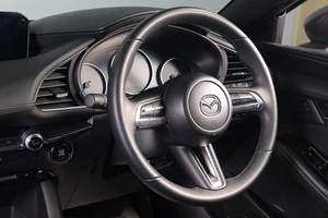 Хетчбэк Mazda 3 2021 года, 1859000 рублей, Тюмень