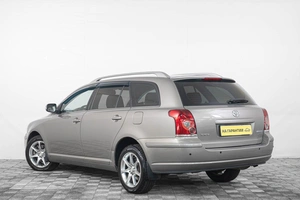 Универсал Toyota Avensis 2006 года, 1049000 рублей, Кемерово