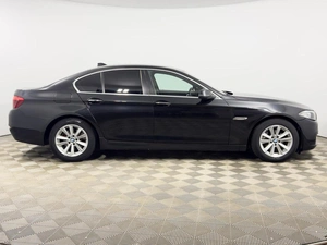 Седан BMW 5 серия 2013 года, 1230100 рублей, Казань