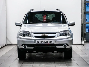 Внедорожник Chevrolet Niva 2012 года, 670000 рублей, Красноярск