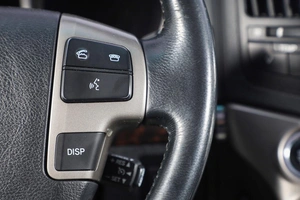 Внедорожник Toyota Land Cruiser 2010 года, 3099000 рублей, Новосибирск