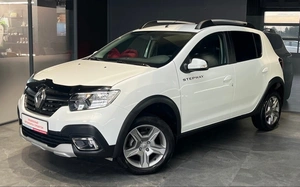 Хетчбэк Renault Sandero Stepway 2021 года, 1379000 рублей, Абакан