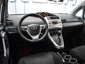 Минивэн Toyota Verso 2012 года, 1190000 рублей, Муром