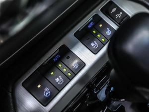 Внедорожник Toyota Land Cruiser 2019 года, 8000000 рублей, Красноярск