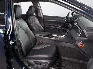 Седан Toyota Camry 2019 года, 3150000 рублей, Минеральные Воды