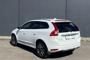 Внедорожник Volvo XC60 2015 года, 2330000 рублей, Солонцы