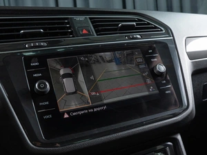 Внедорожник Volkswagen Tiguan 2018 года, 2490000 рублей, Волгоград