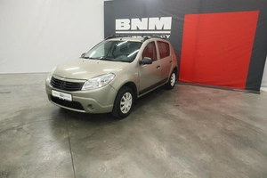 Хэтчбек Renault Sandero 2013 года, 665000 рублей, Курск