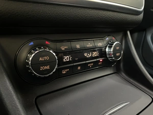 Внедорожник Mercedes-benz GLA-класс 2016 года, 2337000 рублей, Солонцы