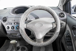 Седан Toyota Platz 2000 года, 349000 рублей, Барнаул