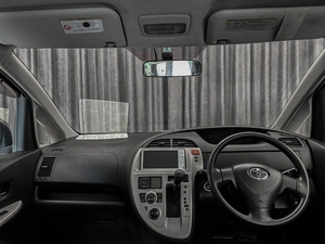 Хетчбэк Toyota Ractis 2010 года, 699000 рублей, Красноярск