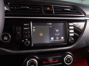 Седан Kia Rio 2018 года, 1379000 рублей, Воронеж