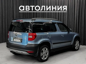 Внедорожник Skoda Yeti 2013 года, 950000 рублей, Красноярск