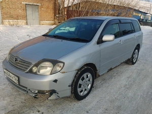 Универсал Toyota Corolla Fielder 2004 года, 460000 рублей, Красноярск
