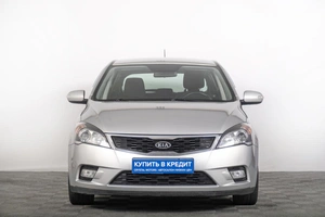 Хетчбэк Kia Ceed 2012 года, 799000 рублей, Томск