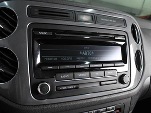 Внедорожник Volkswagen Tiguan 2012 года, 1347000 рублей, Воронеж