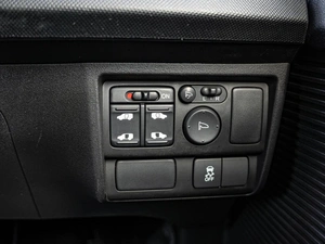 Минивэн Honda Freed 2012 года, 999000 рублей, Краснодар