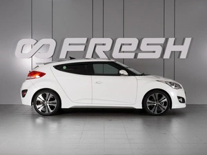 Хетчбэк Hyundai Veloster 2013 года, 1490000 рублей, Красный Пахарь