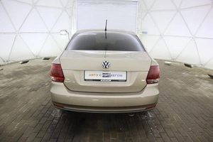 Седан Volkswagen Polo 2015 года, 970000 рублей, Обнинск