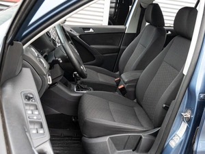 Внедорожник Volkswagen Tiguan 2012 года, 1210000 рублей, Краснодар