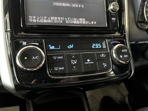 Универсал Toyota Corolla Fielder 2018 года, 1437000 рублей, Солонцы