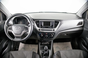 Седан Hyundai Solaris 2018 года, 1089000 рублей, Пермь