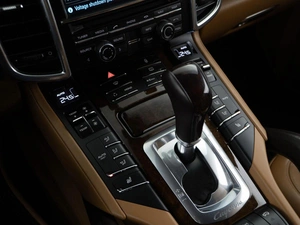 Внедорожник Porsche Cayenne 2013 года, 3074046 рублей, Москва