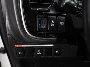 Внедорожник Mitsubishi Outlander 2018 года, 1849000 рублей, Воронеж