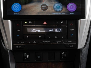 Седан Toyota Camry 2017 года, 2329000 рублей, Тюмень