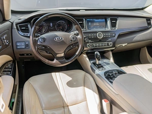 Седан Kia Quoris 2013 года, 1520000 рублей, Краснодар