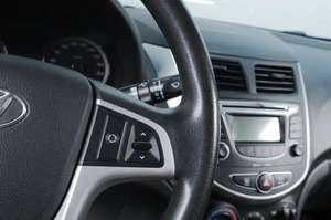 Седан Hyundai Solaris 2012 года, 749000 рублей, Челябинск