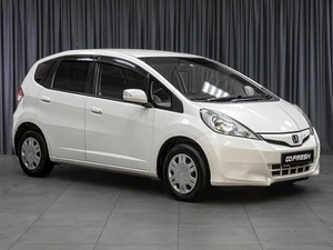 Хетчбэк Honda Fit 2012 года, 829000 рублей, Тюмень