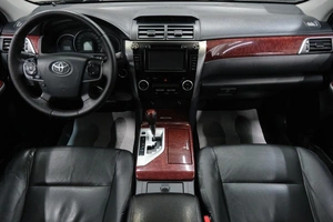 Седан Toyota Camry 2012 года, 1849000 рублей, Омск