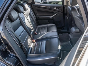 Седан Ford Mondeo 2012 года, 999000 рублей, Краснодар