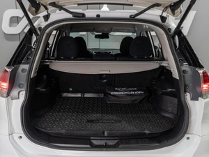 Внедорожник Nissan X-Trail 2017 года, 2200000 рублей, Тюмень
