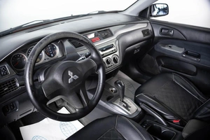 Седан Mitsubishi Lancer 2006 года, 409000 рублей, Пермь