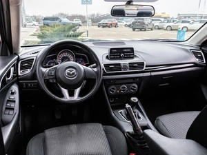 Седан Mazda 3 2013 года, 1100000 рублей, Краснодар